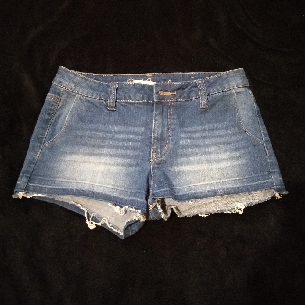 🌻NWOT Red Camel Shorts 🐫 Size 7🌻